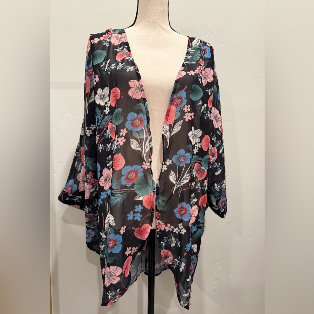 Beautiful Sheer Floral Kimono Cardigan Cover-Up